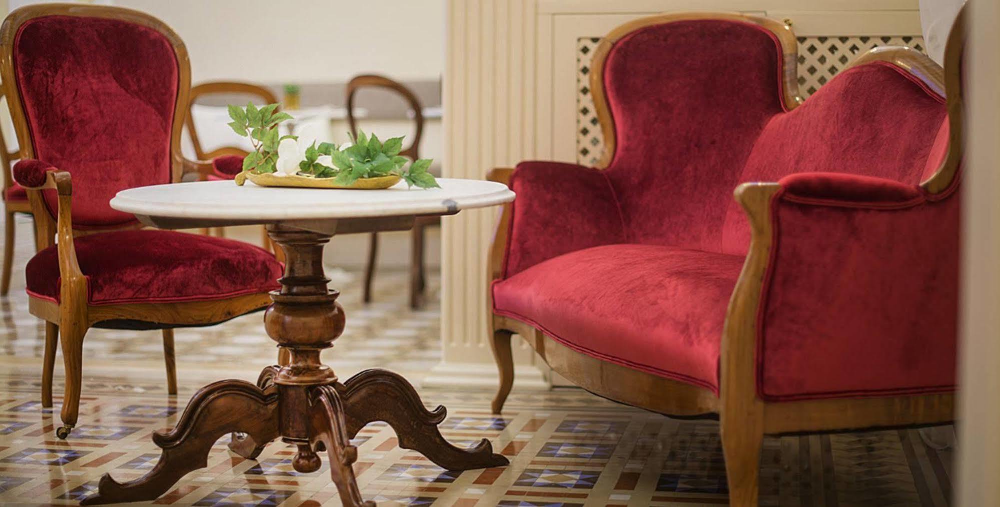Anakena House Bed & Breakfast บาร์เซโลนา ภายนอก รูปภาพ